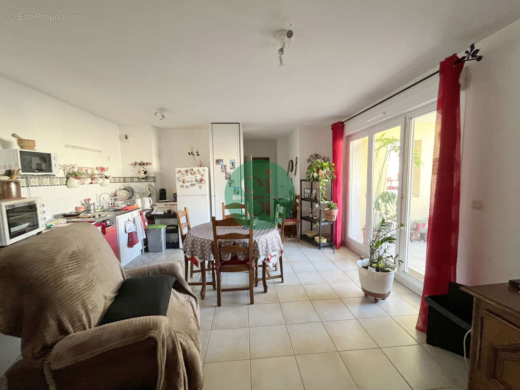 Exclusivite la seyne - t2 vendu loue, terrasse et box - photo 6