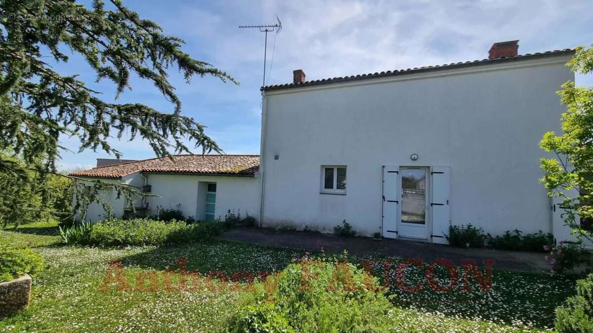 Maison Saint Michel En L Herm 3 pièce(s) 100 m2 - photo 11
