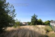 Terrain à BRUYERES-LE-CHATEL