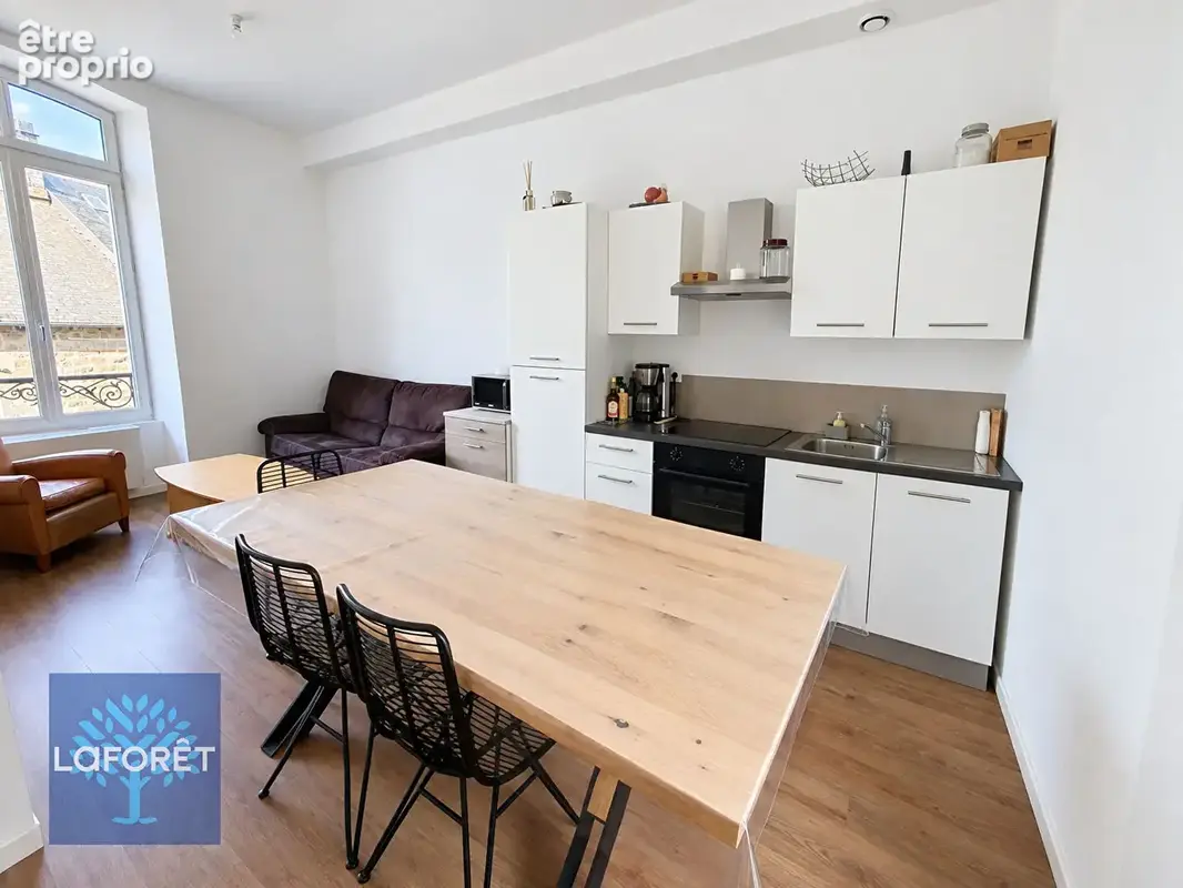 Appartement à SAINT-GERMAIN-EN-COGLES