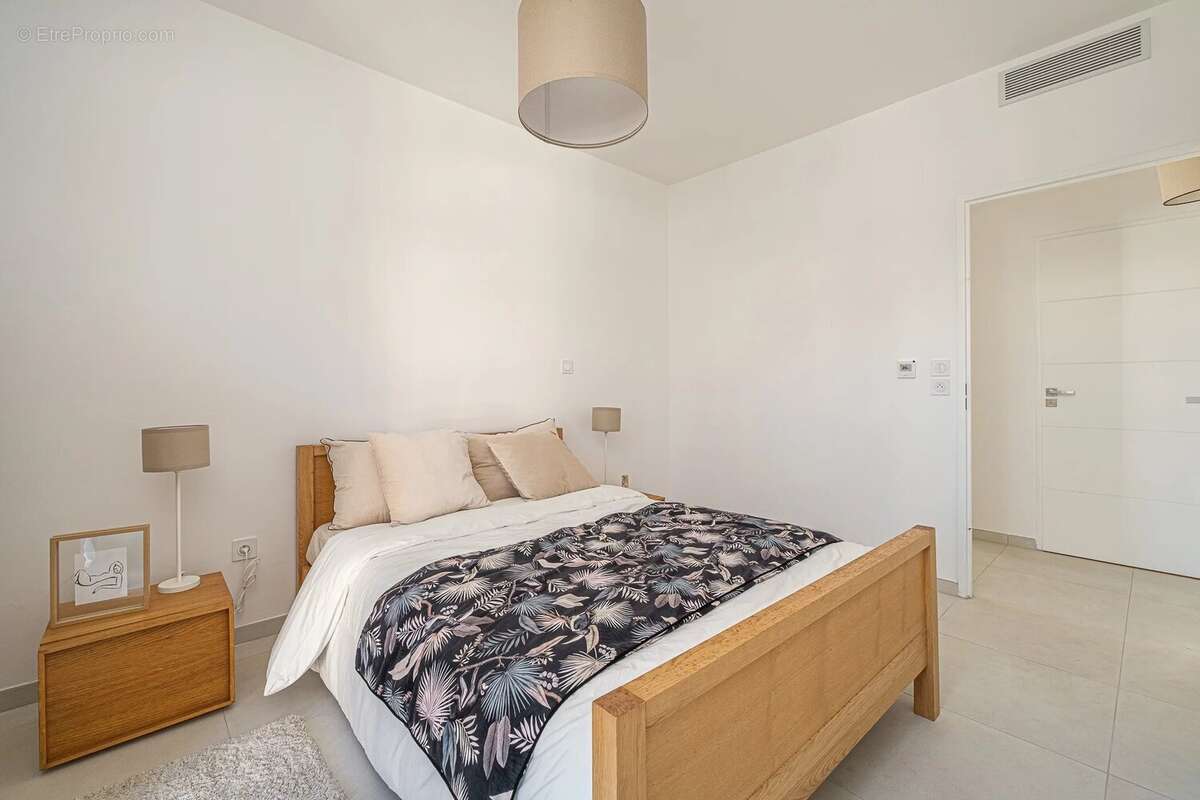 Appartement à MARSEILLE-8E