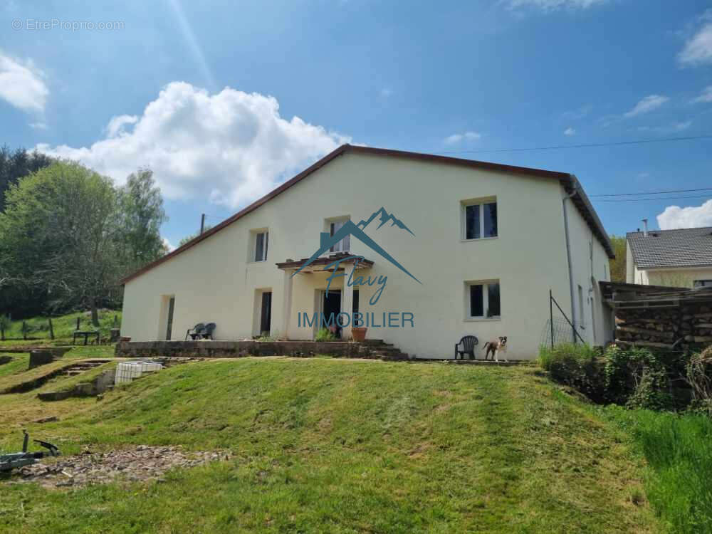 Maison à GRANDVILLERS