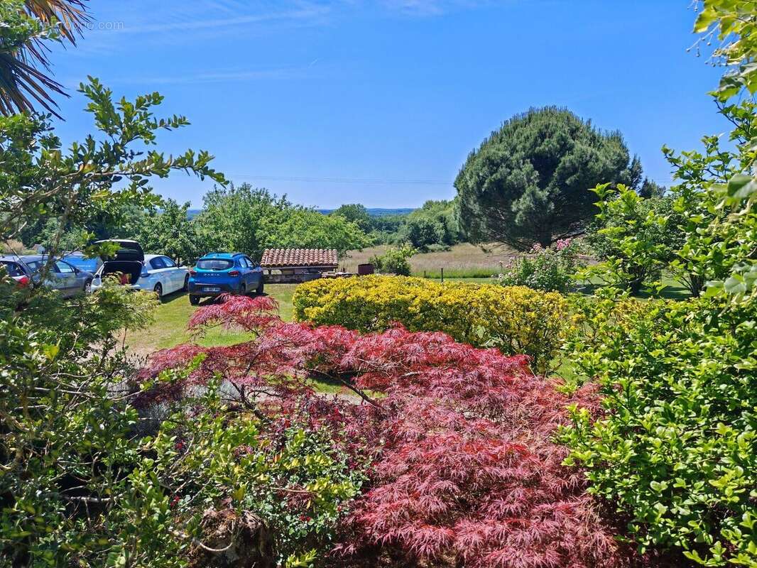 Grands volumes pour cette maison périgourdine sur 1 hectare de terrain - photo 18