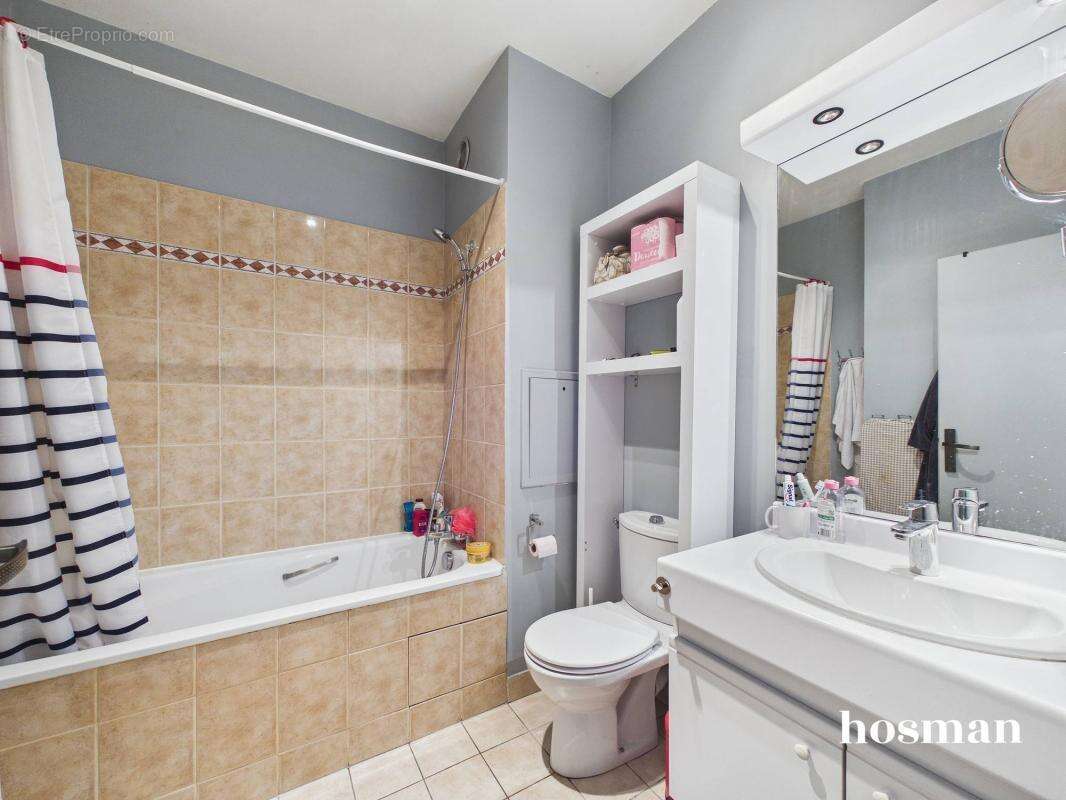 Appartement à PARIS-20E