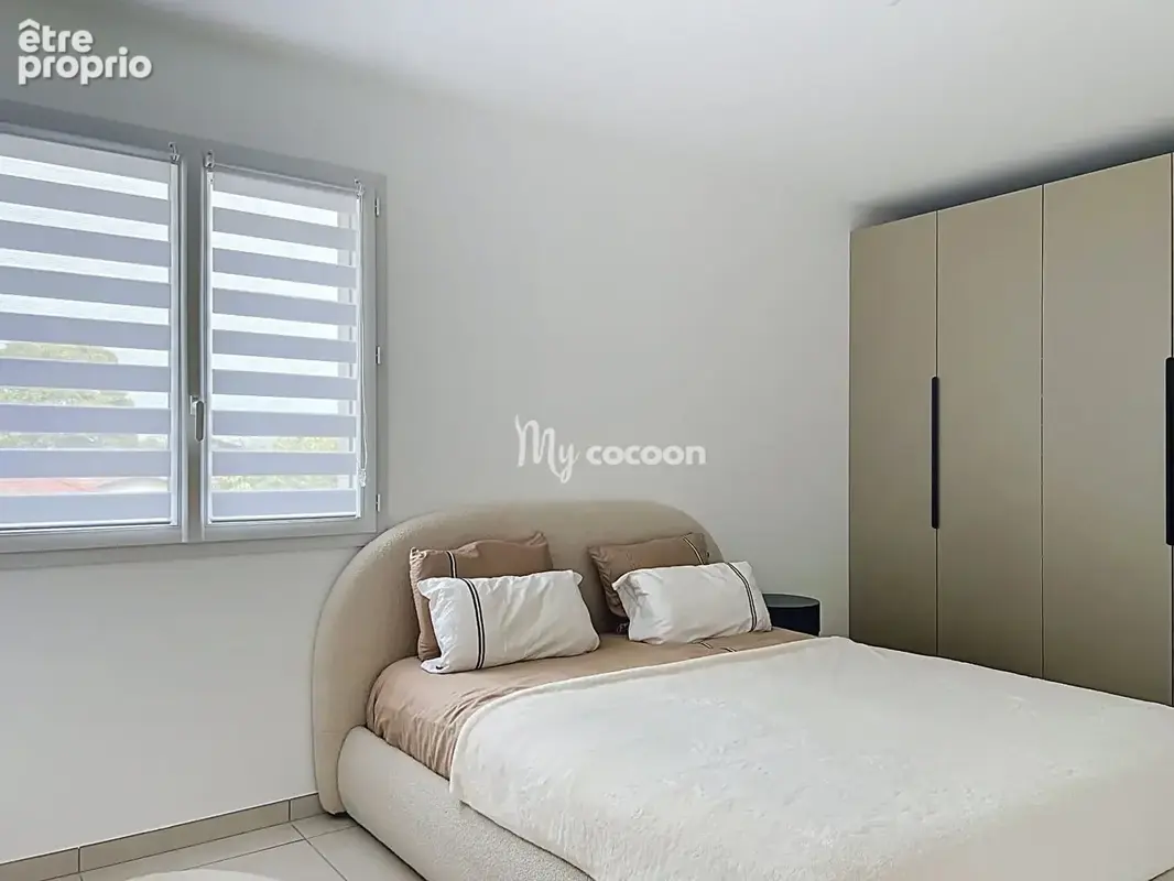 Maison  - T5 - 113 m² - photo 7
