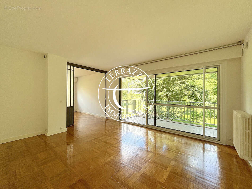 Appartement à GARCHES