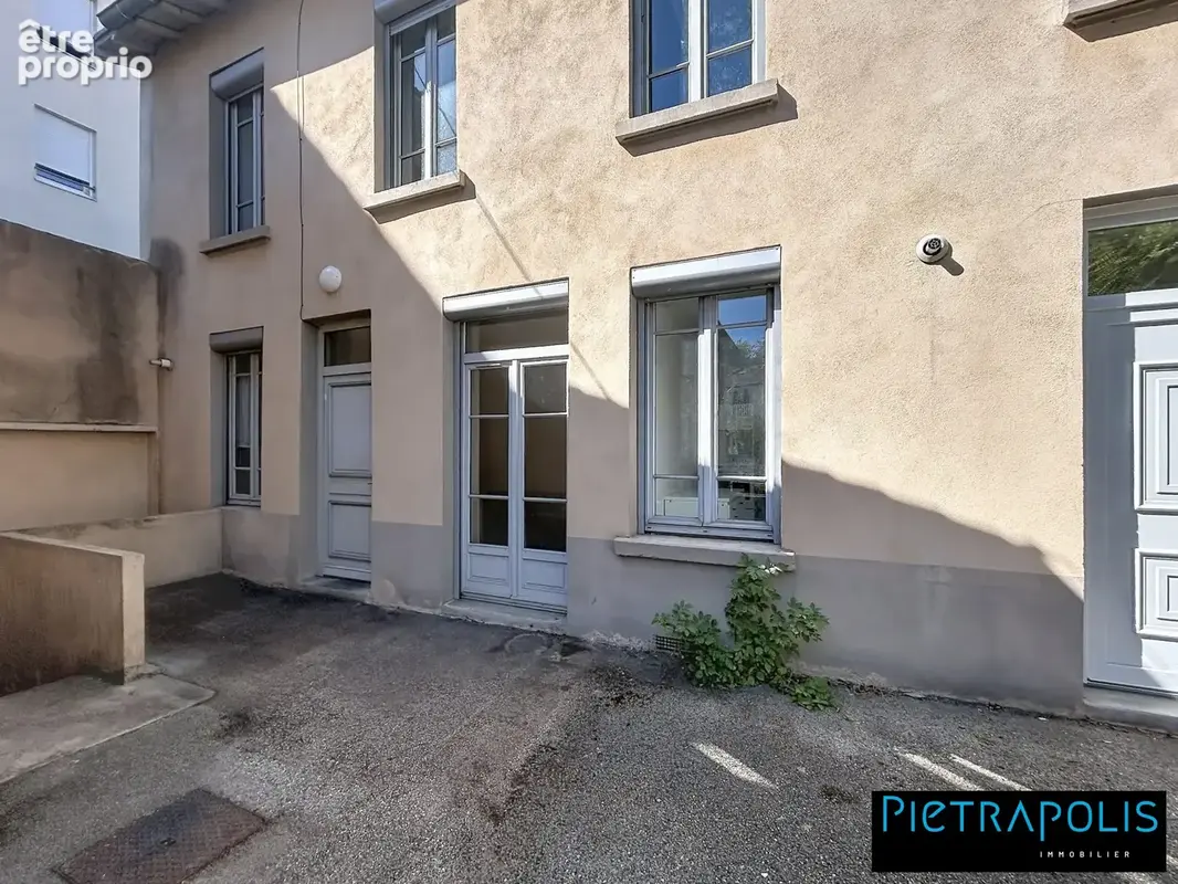 Maison 3 pièces 52 m² à vendre à Villeurbanne (69100) - photo 2