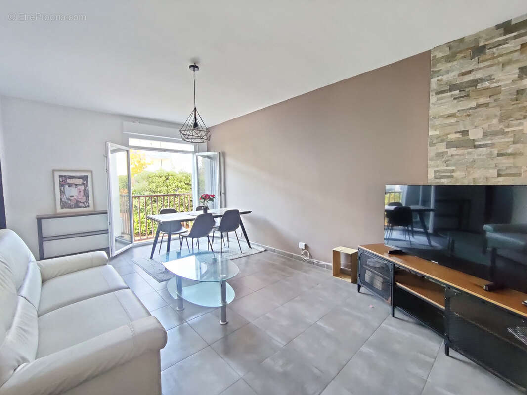 Appartement à NIMES