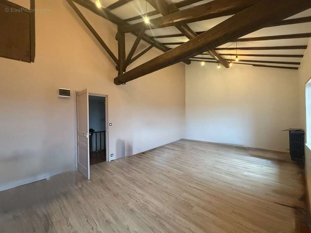 Maison à VILLEFRANCHE-SUR-SAONE