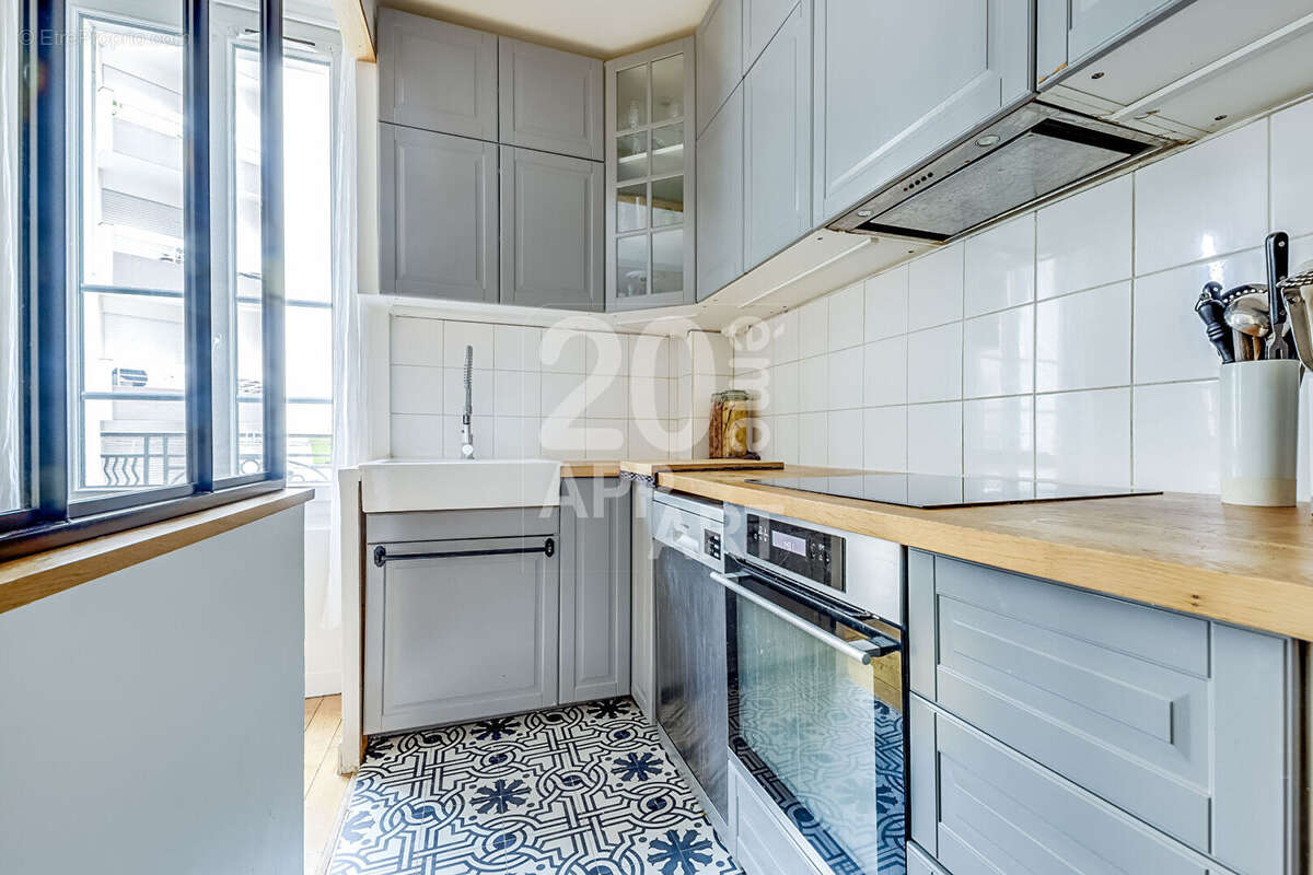 Appartement à PARIS-20E