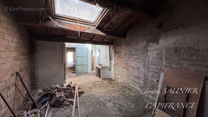 Maison à vendre 5 pièces MONTGEY (81) à Rénover - photo 10