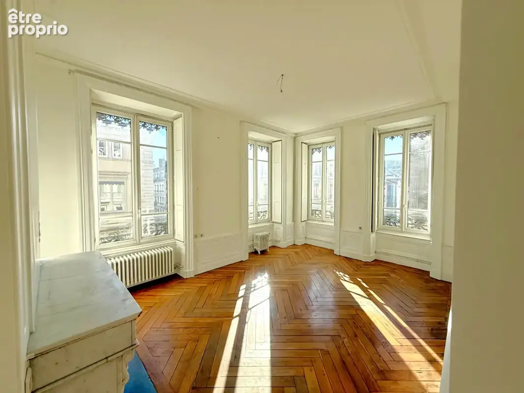 Appartement à LYON-1E