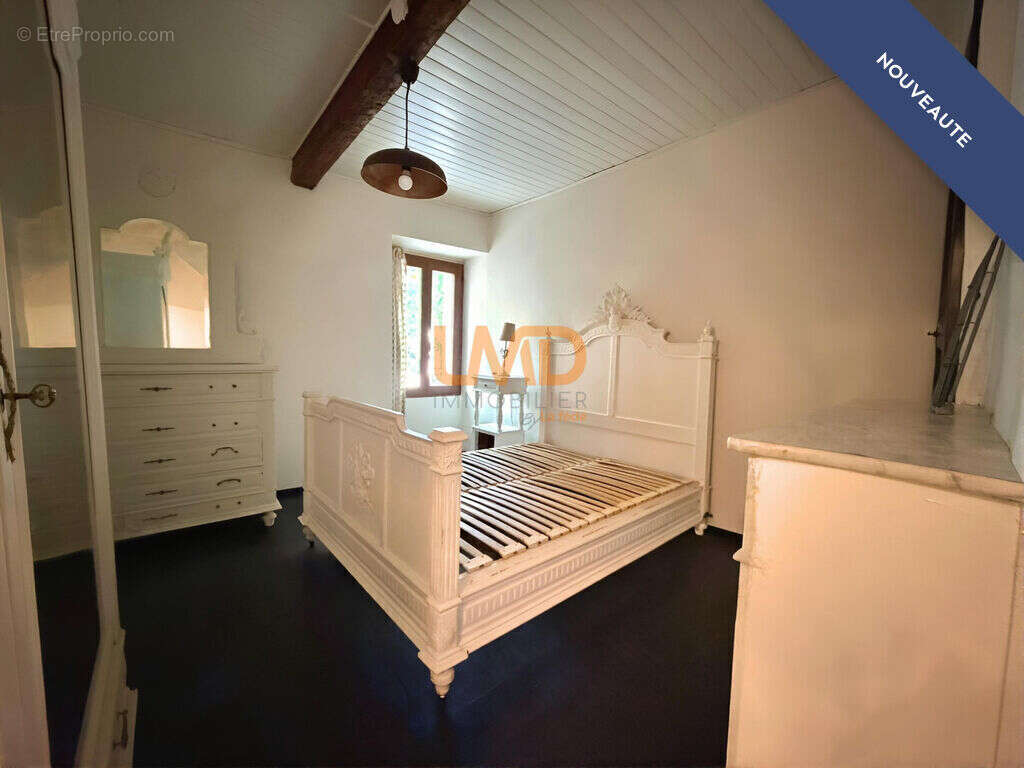 Appartement à BARGEMON