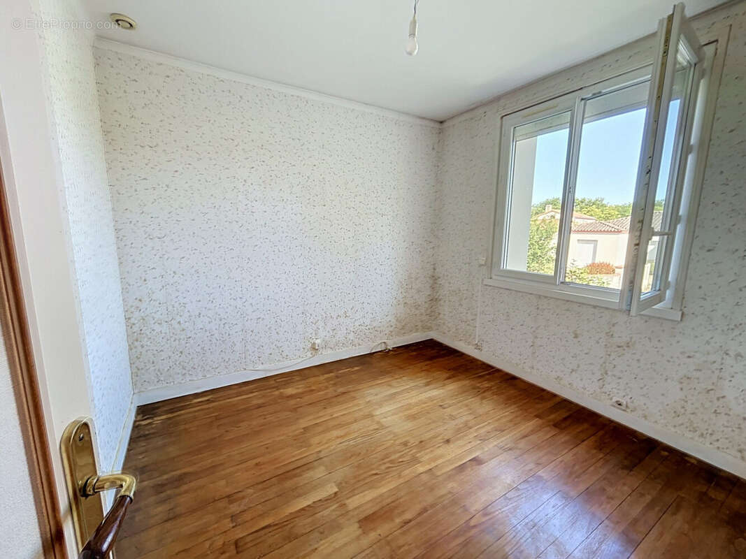 Maison 89 m² à Getigne  - photo 4