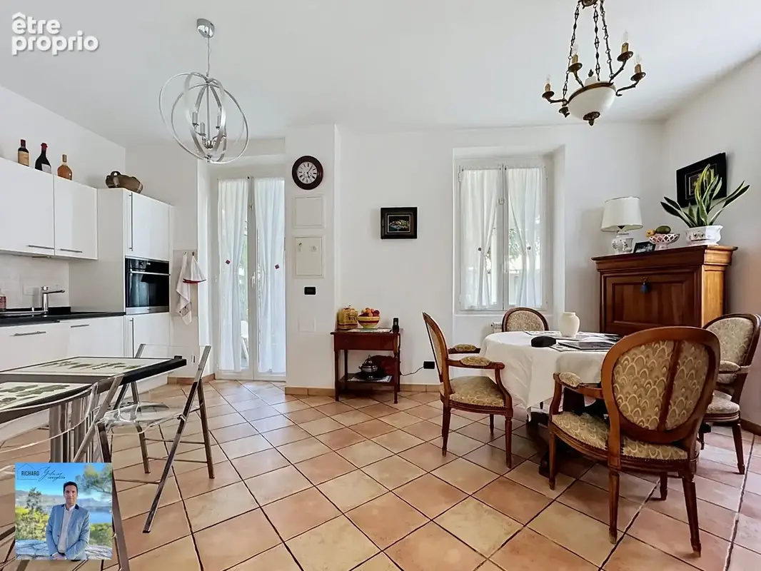 Maison 5 pièces 148 m² à vendre à Nice (06100) - photo 3