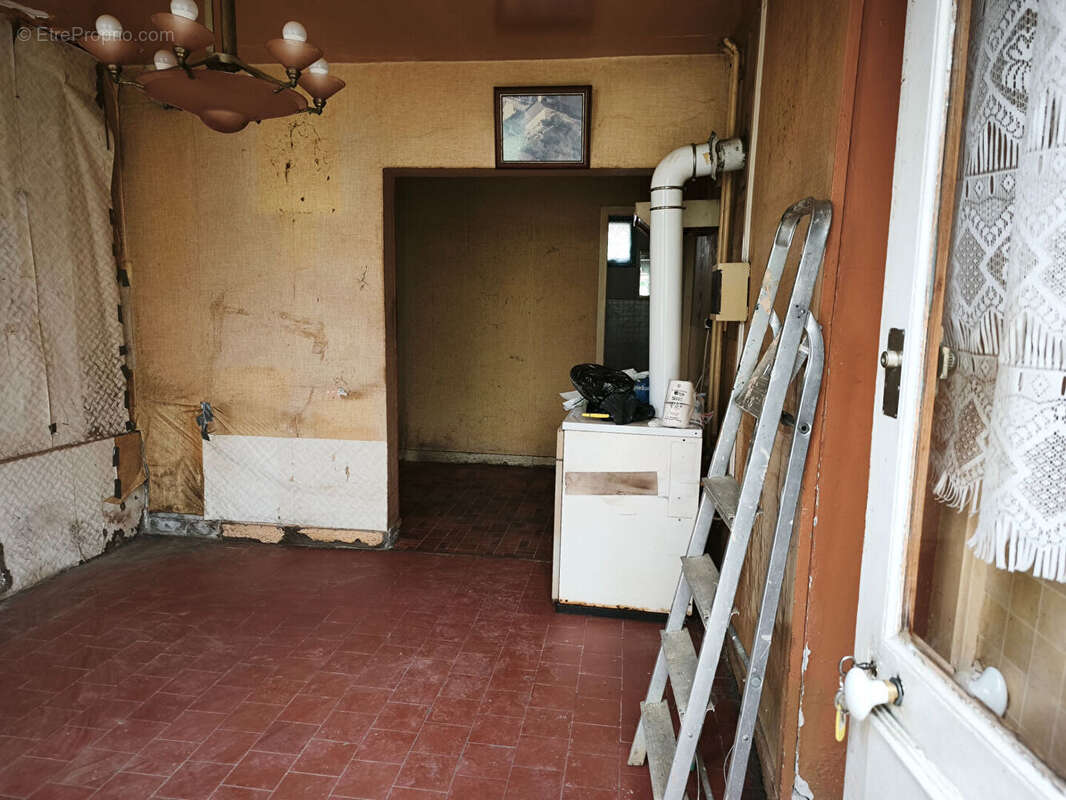 Maison à BILLY-CHEVANNES