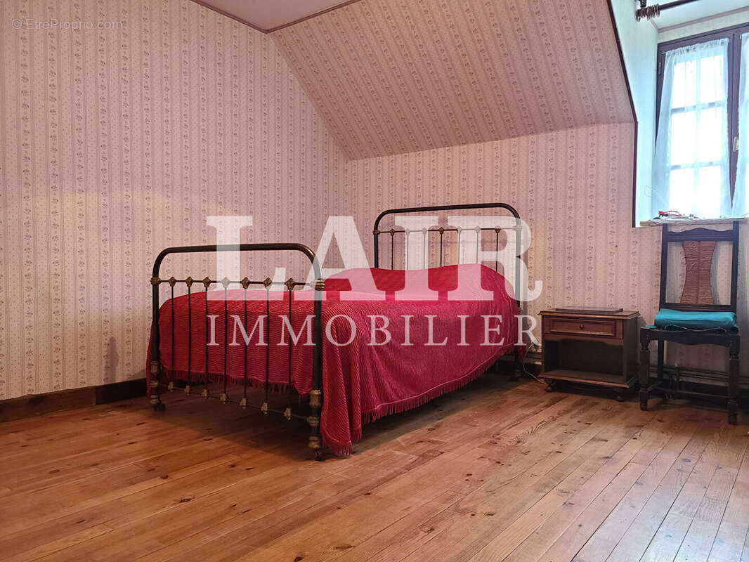 Maison à SAINT-CHRISTOPHE-LE-JAJOLET