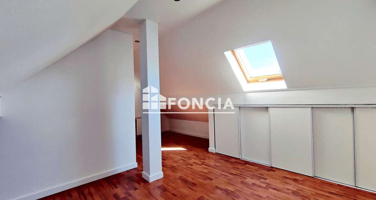 Maison à MARLY-LE-ROI