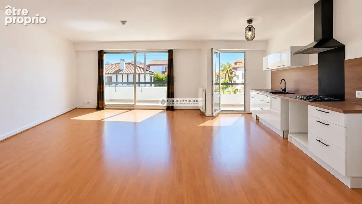 Exeptionnel biarritz beaurivage lumineux t3 traversant terrasse avec aperçu océan poss  achat garage - photo 2