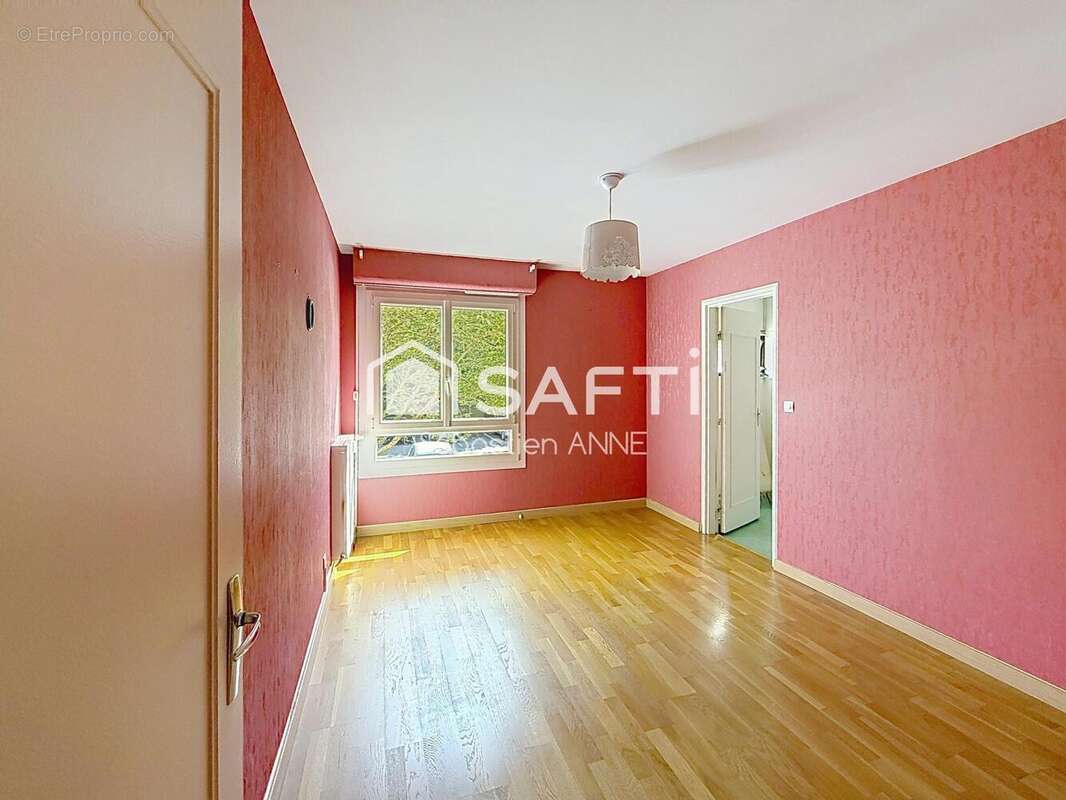 Appartement 70 m² à Caen  - photo 5