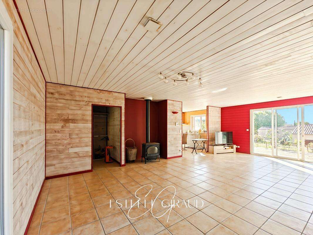 Maison à VILLENEUVE-MINERVOIS