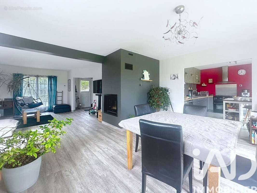 Photo 4 - Maison à ECAUSSEVILLE