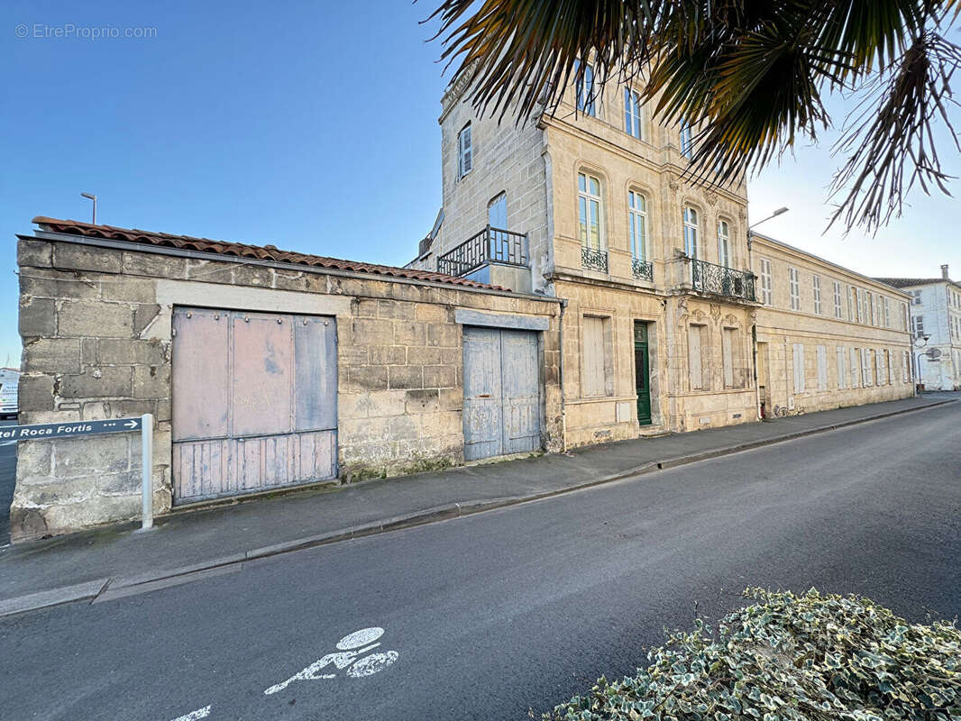 Maison à ROCHEFORT