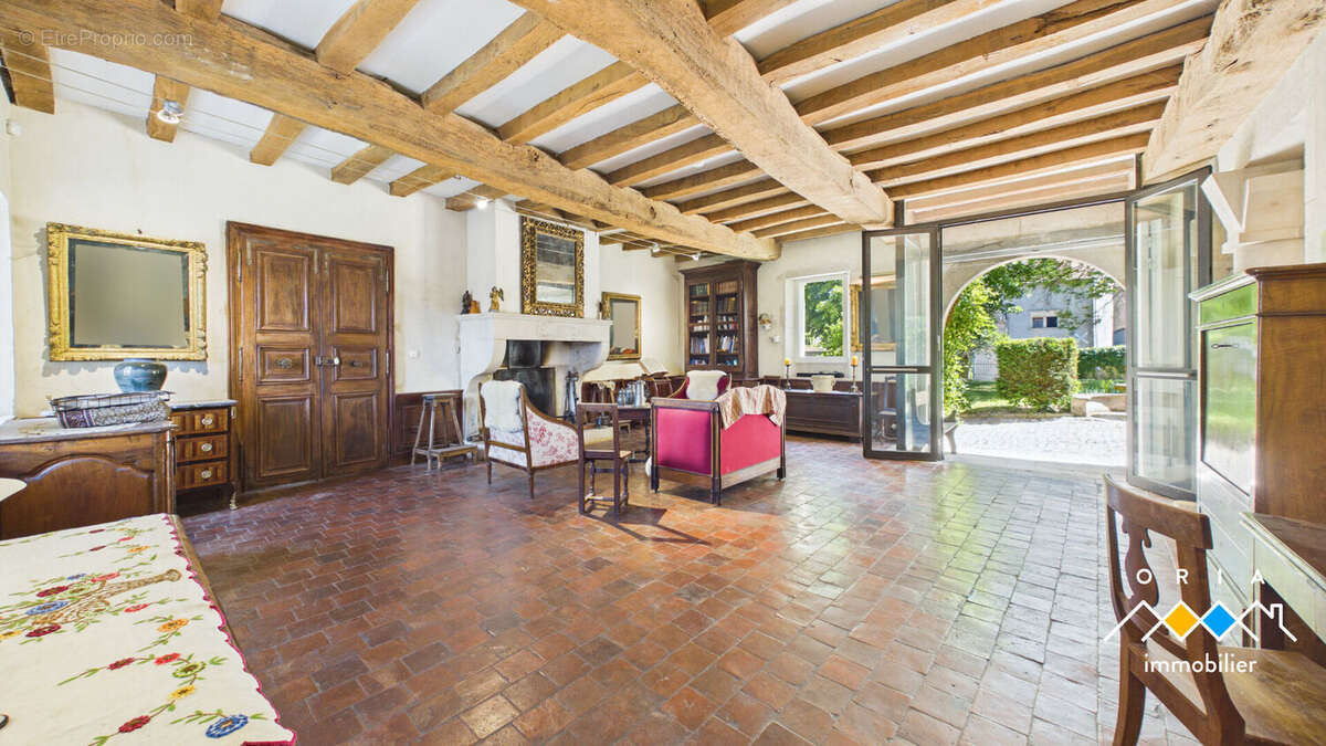 Maison à GONDREVILLE