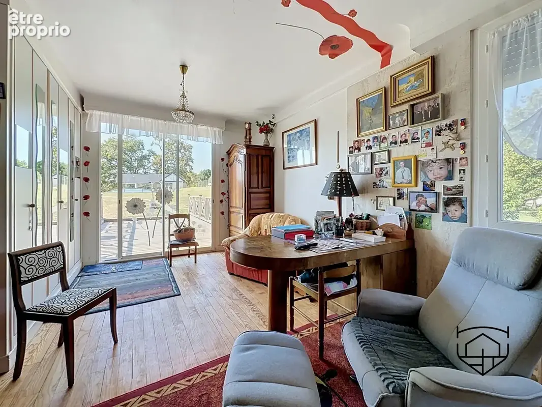 Maison 7 pièces 220 m² à vendre à Gan (64290) - photo 9