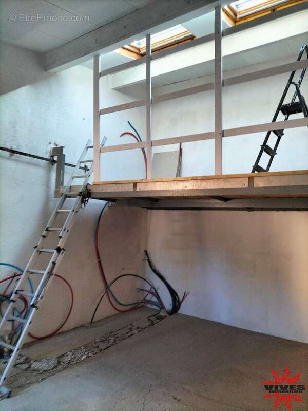 Exclusivité  à vendre garage avec mezzanine  39,76 m² - photo 7