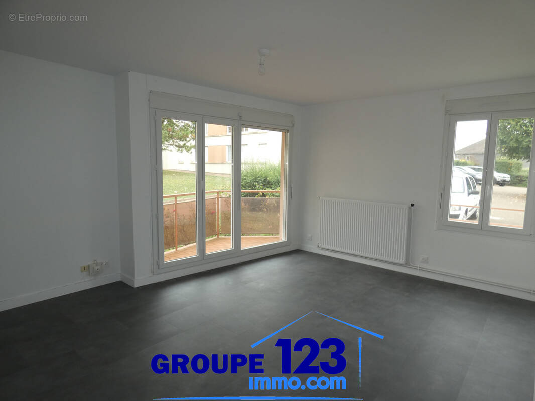 Appartement à MIGENNES