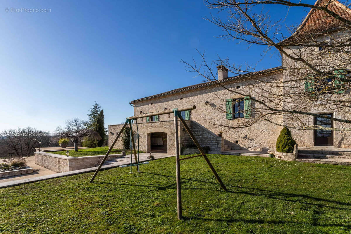 Country house with gite and pool - photo 24