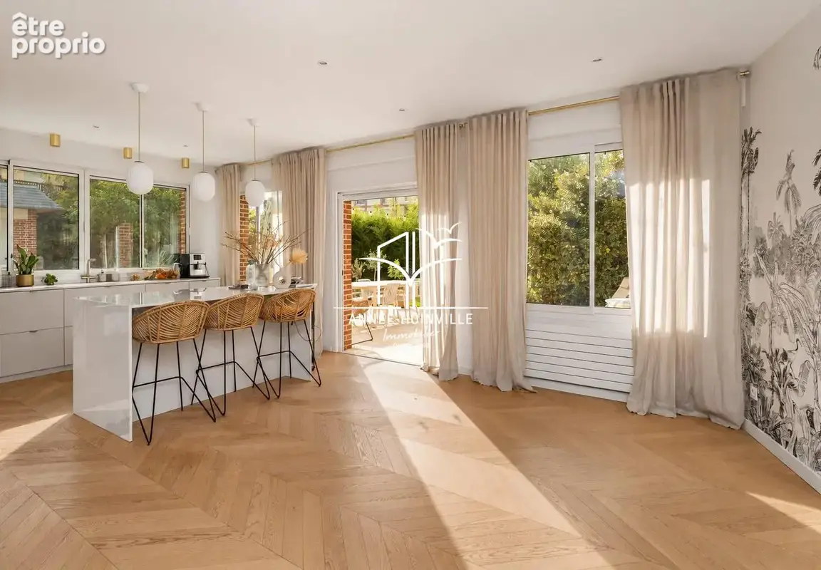 Maison 6 pièces 156 m² à vendre à Blonville-Sur-Mer (14910) - photo 1