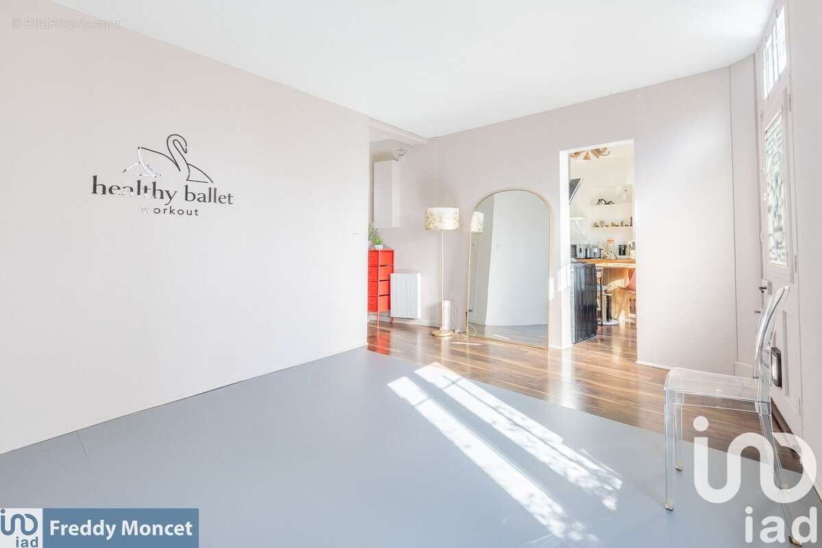 Photo 2 - Maison à ARCUEIL