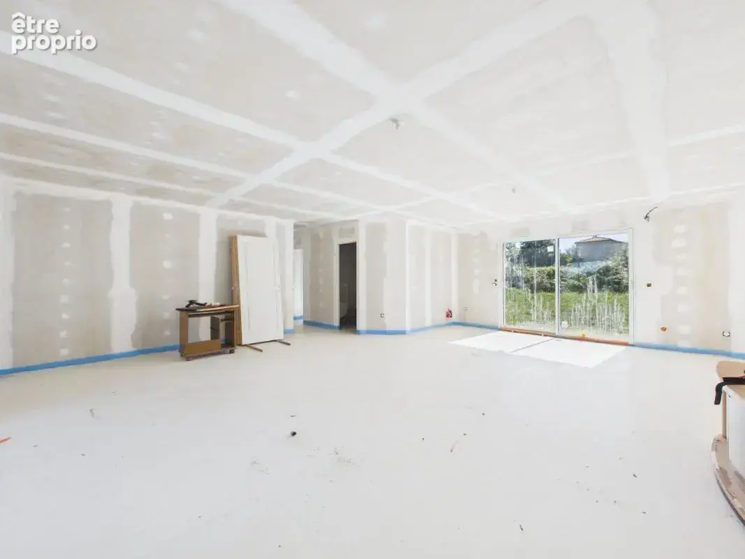 Maison 5 pièces 99 m² à vendre à Vanzac (17500) - photo 2