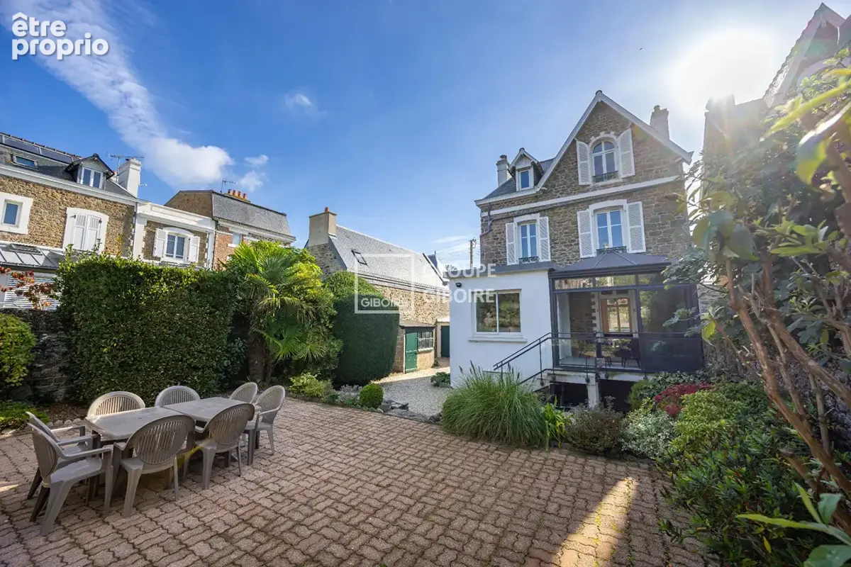 Saint malo rochebonne exclusivite groupe giboire  villa balneaire tres bon etat jardin sans vis a vis - photo 1