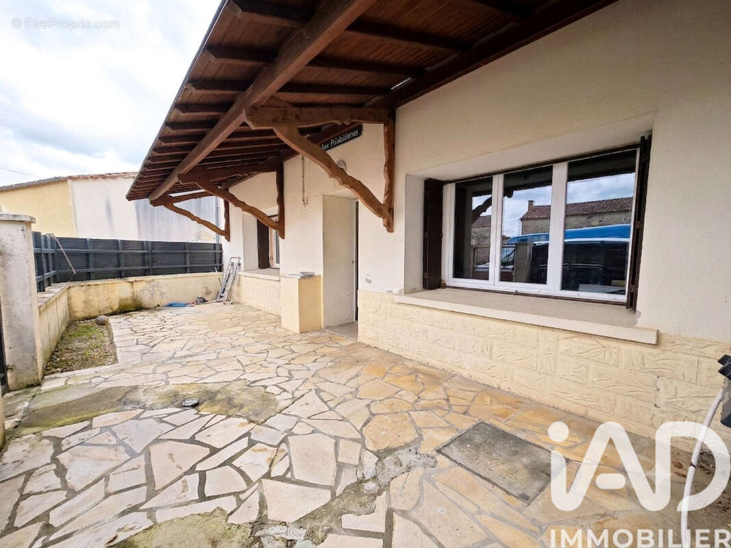 Maison 134 m² à Le Gicq  - photo 2