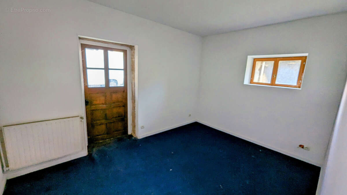 Maison à SENNEVOY-LE-BAS