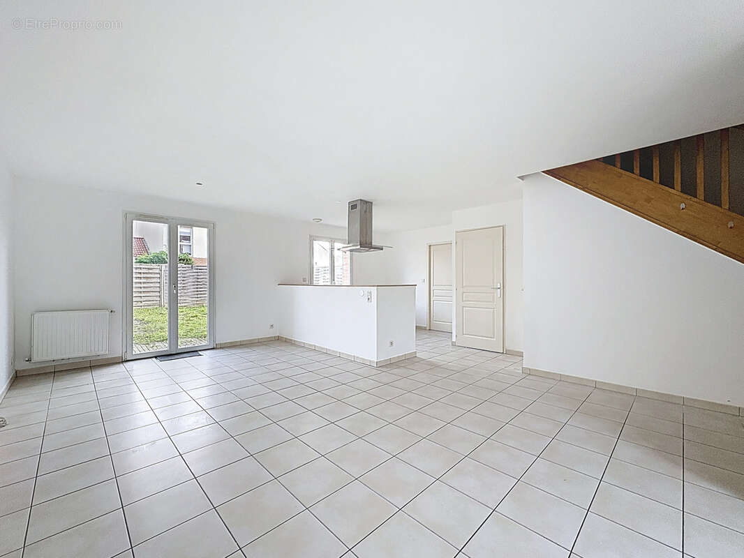 Maison à ERQUINGHEM-LYS