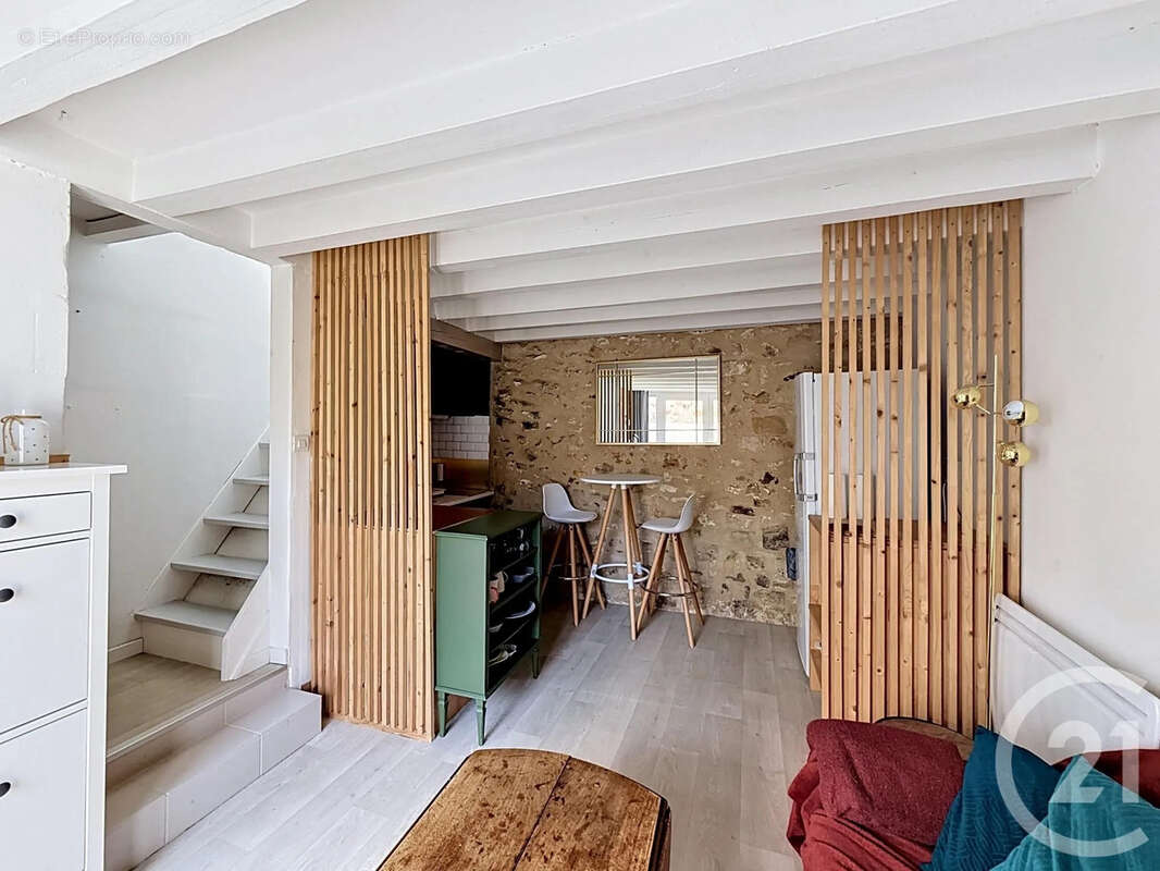 Appartement à FONTAINEBLEAU