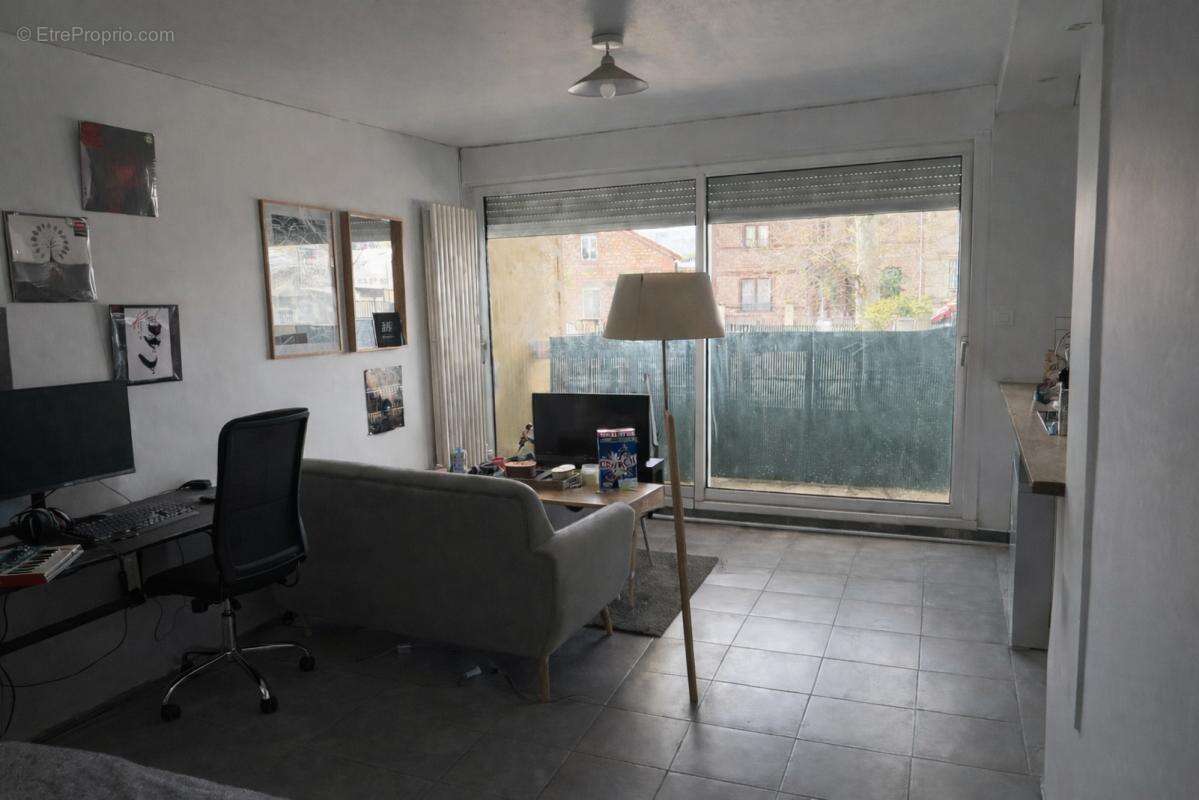 Appartement à EPINAY-SUR-SEINE