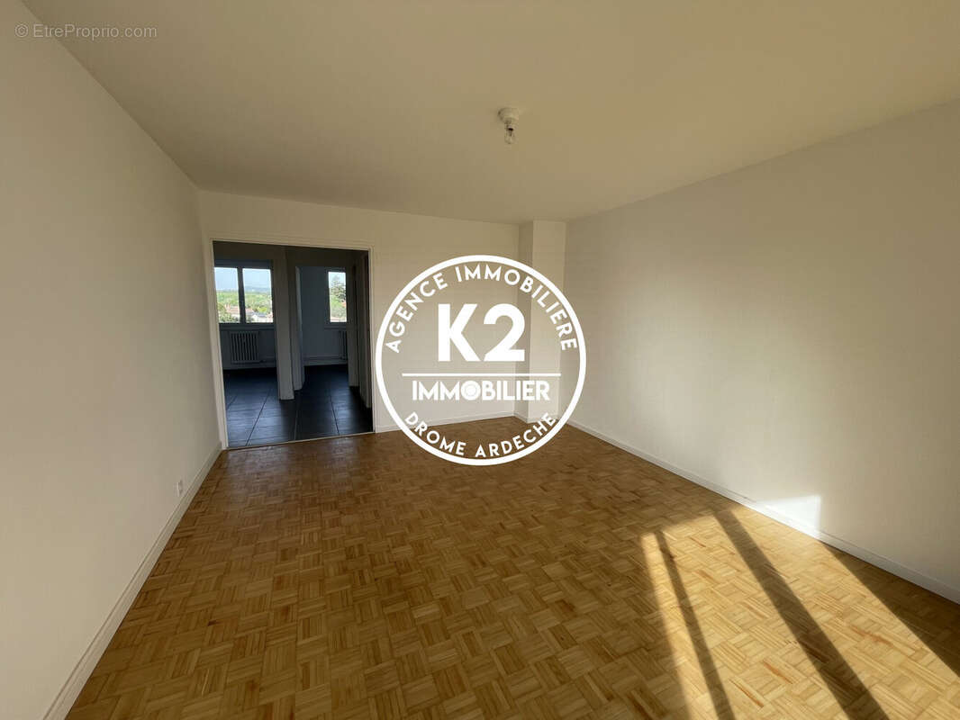 Appartement à MONTELIMAR