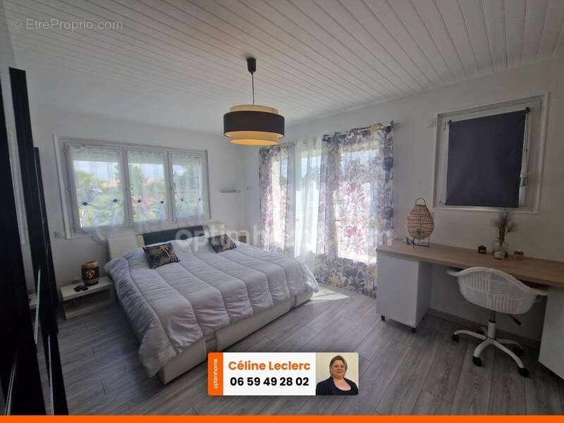 Maison à SAINT-MICHEL-EN-L'HERM