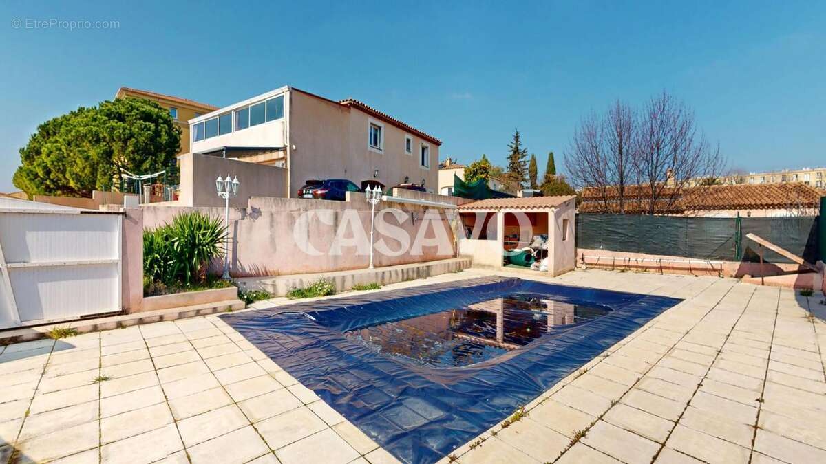 Maison à MARSEILLE-11E