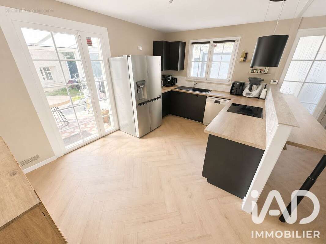 Maison 125 m² à Ecrosnes  - photo 4