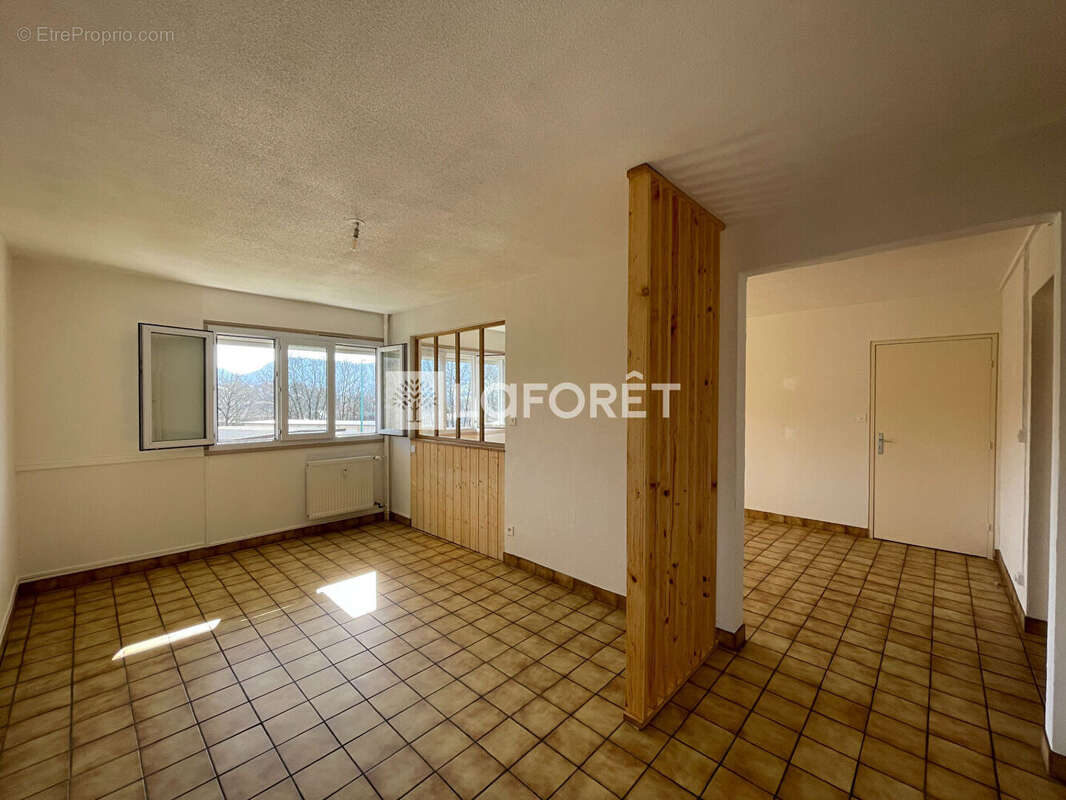 Appartement à LONS-LE-SAUNIER