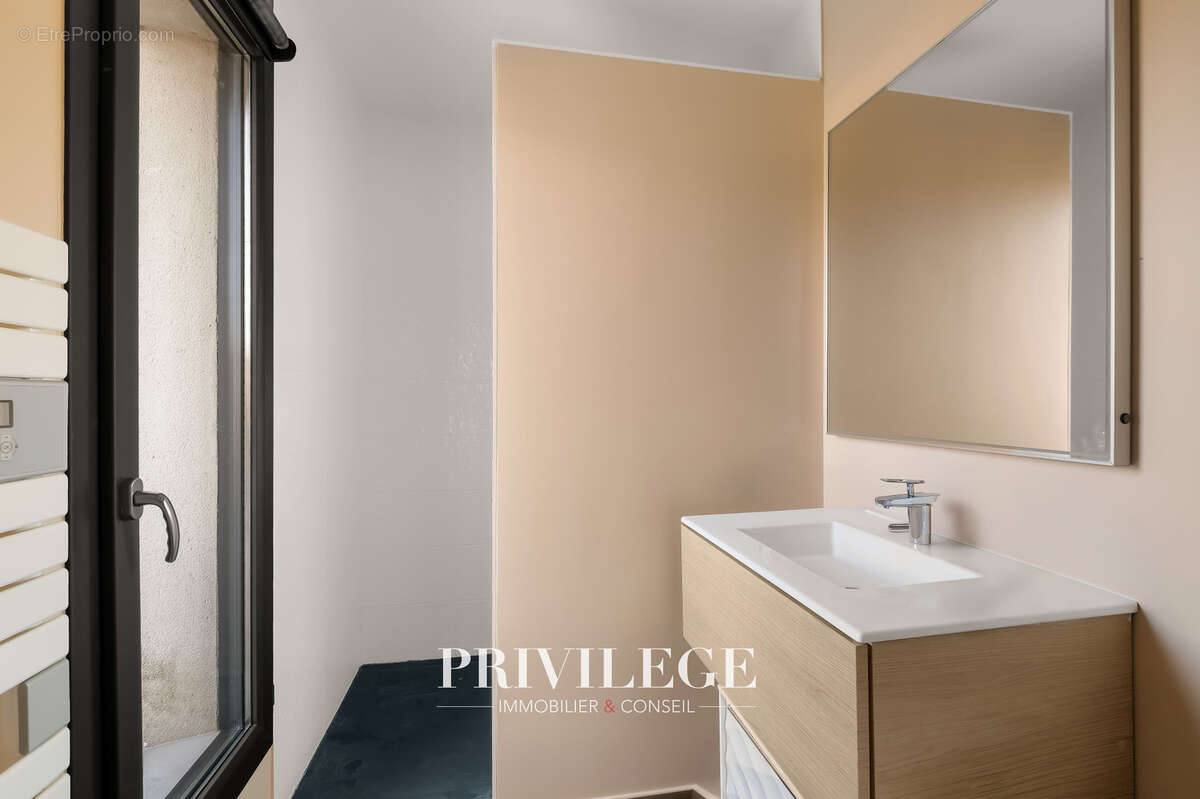 Maison à ROCHETAILLEE-SUR-SAONE