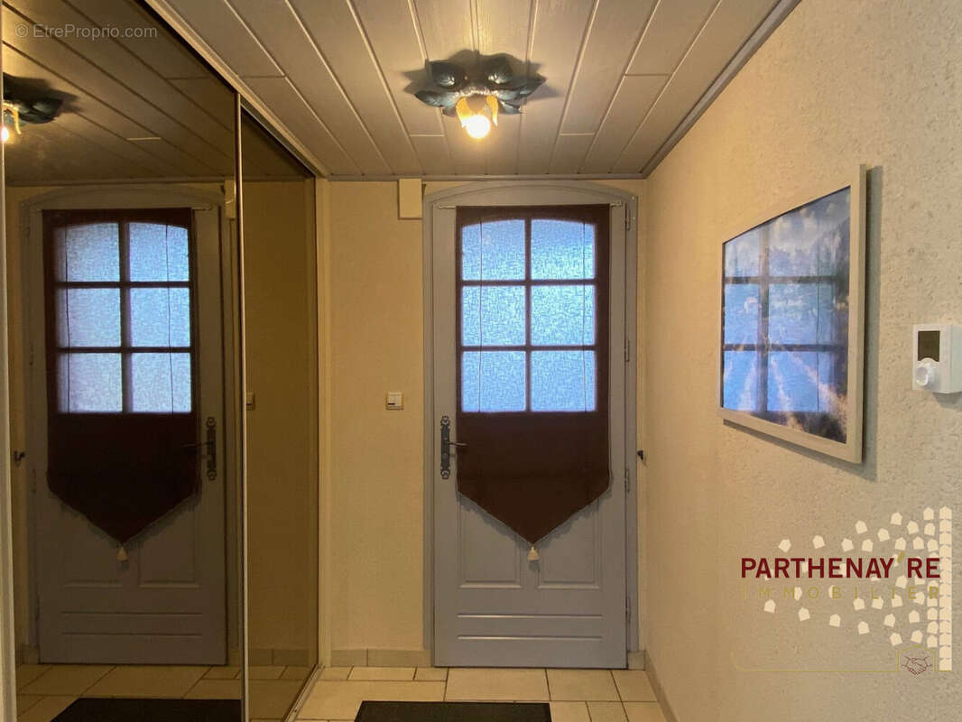 Maison à LA CHAPELLE-SAINT-LAURENT