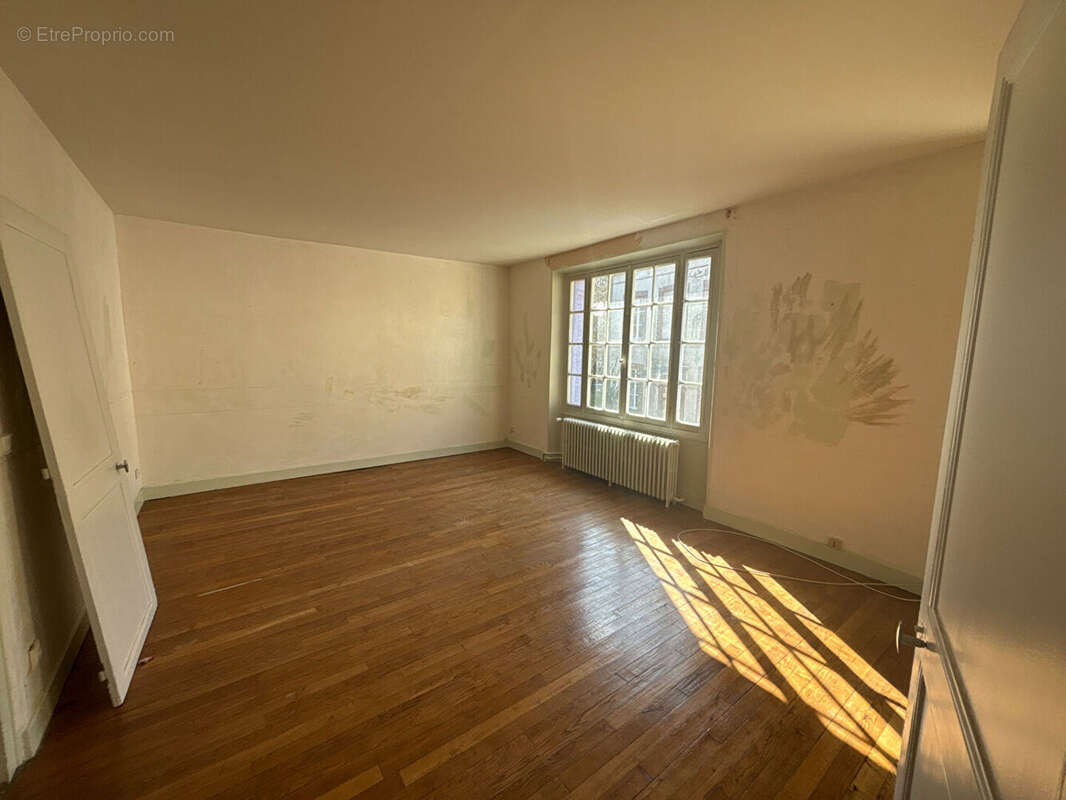 Maison à NOGENT-LE-ROI