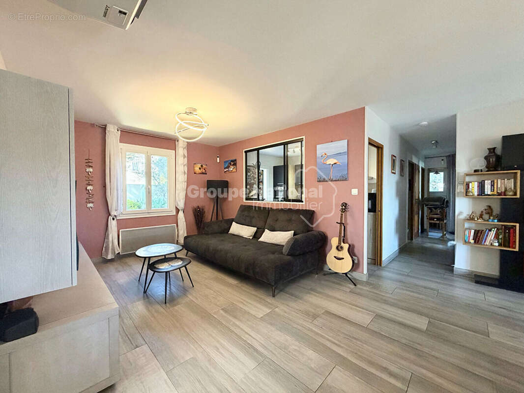 Maison à ENSUES-LA-REDONNE